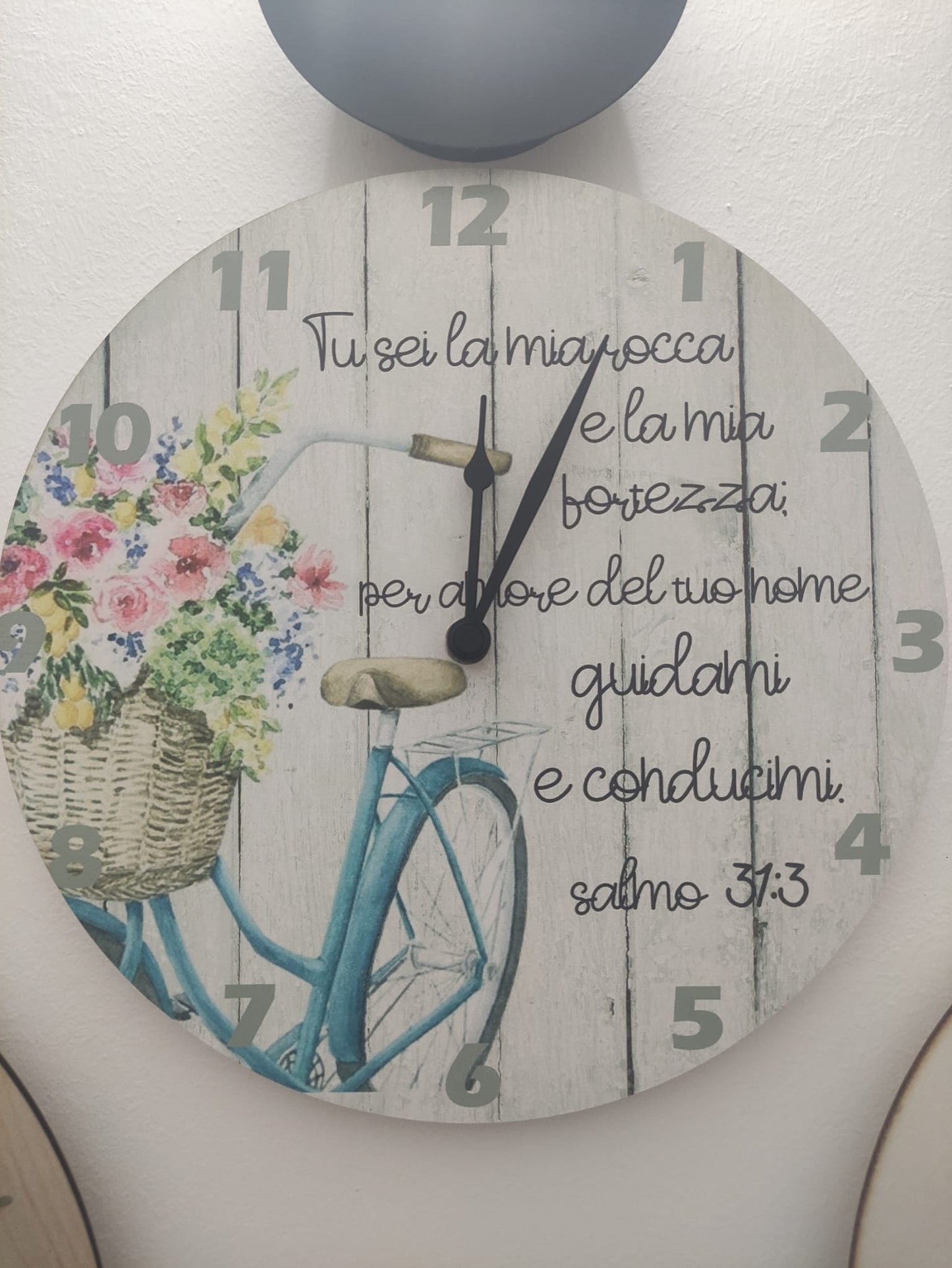 orologio da parete bianco "salmo 31:3 tu sei la mia rocca e la mia fortezza.."