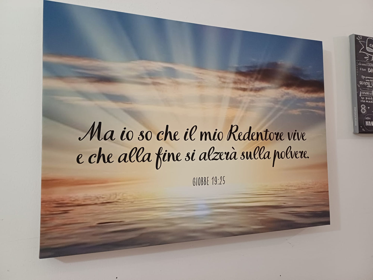 stampa su tela sfondo alba "Ma io so che il mio Redentore vive e che alla fine si alzerà sulla polvere" Giobbe 19:25