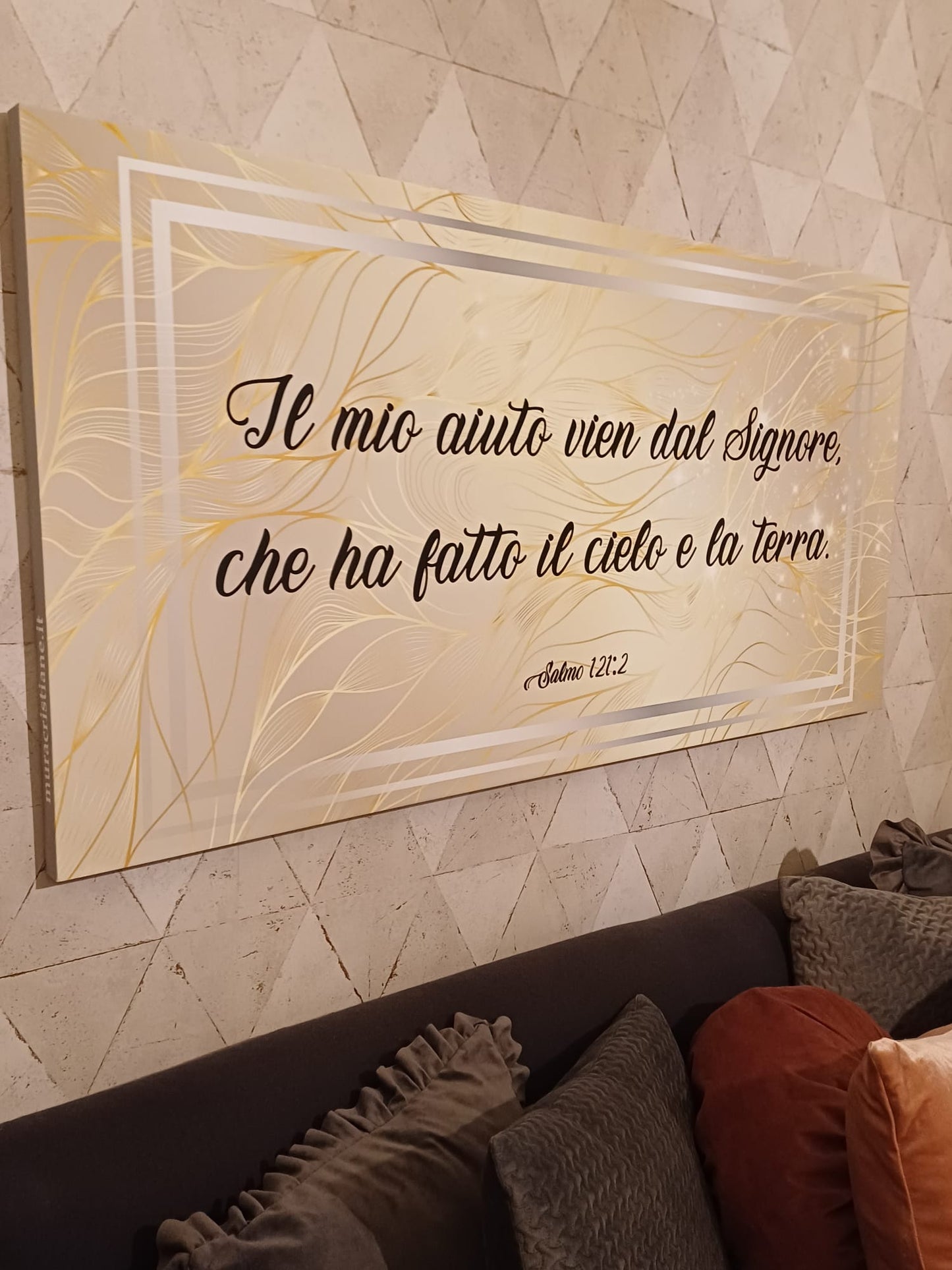 stampa su tela sfondo argento ramage oro "Il mio aiuto vien dal SIGNORE, che ha fatto il cielo e la terra." Salmo 121:2