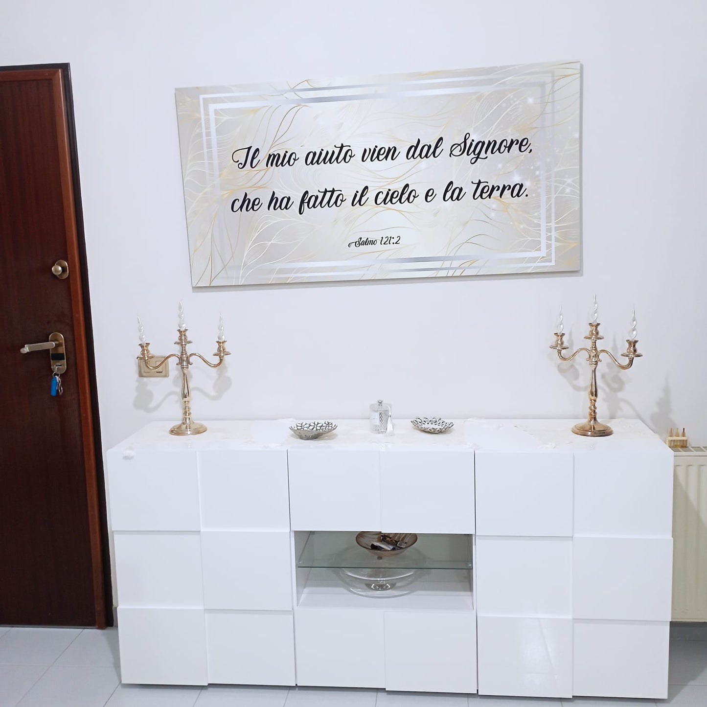 stampa su tela sfondo argento ramage oro "Il mio aiuto vien dal SIGNORE, che ha fatto il cielo e la terra." Salmo 121:2
